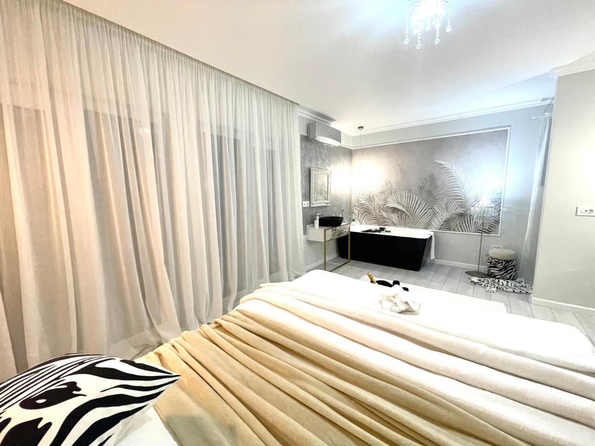 Am Apartments 13 ティミショアラ エクステリア 写真
